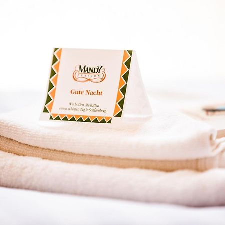 Hotel-Pension Mandy - Adults Only Senftenberg Buitenkant foto