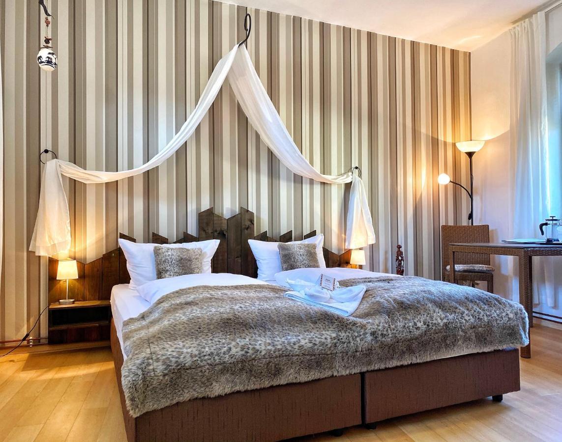 Hotel-Pension Mandy - Adults Only Senftenberg Buitenkant foto